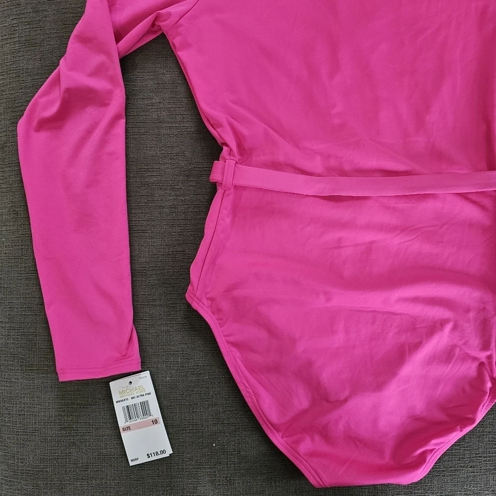 Michael Kors Pink long Sleeve Zip Up Logo Belt One Piece Paddle Swimsuit Size 8